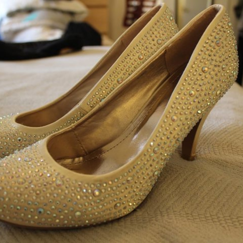 Gold Rhinestone Pumps - Picture 2 of 5